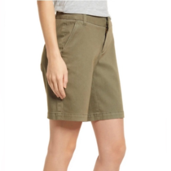 NWOT! Caslon 9-Inch Stretch Cotton Twill Olive Sarma Shorts - Size 4 💎 - Picture 3 of 8